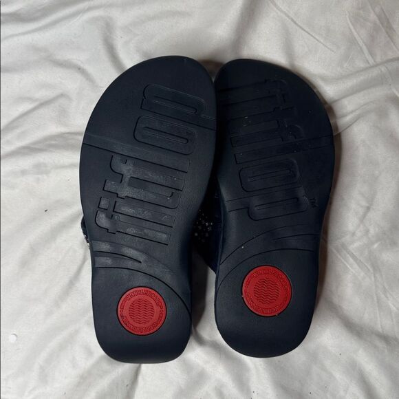 Fitflop Black Rhinestone Embellished Sandals. Size 7. - Picture 5 of 7